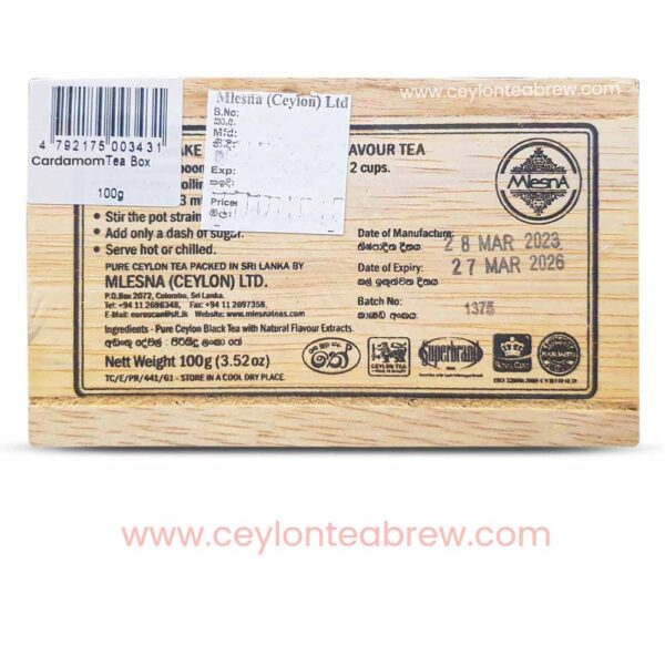 Mlesna Ceylon loose leaf tea with cardamom extracts in wooden box 1